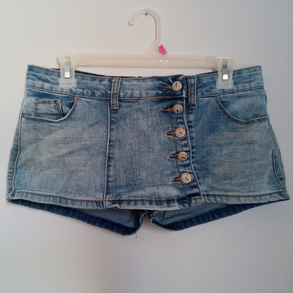 Women's denim skort